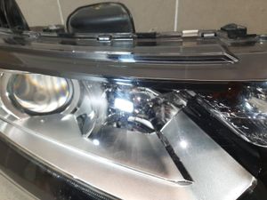 Б/У 8301C854 Фара правая Mitsubishi Outlander  GF      ЦАРАПИНА НА СТЕКЛЕ ПОСЛЕ 03/2015 ГОДА НЕ КСЕН bu4a54328 Б/У запчасти