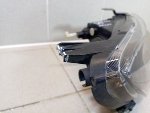 Б/у  8450108125 Фара правая Lada Granta       ТОЛЬКО ДЛЯ GRANTA FL С  2023 ГОДА ПОД ЭЛЕКТРОКОРРЕКТОР bu4a100201 Б/У запчасти