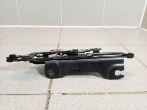 Б/у  41617286343 Петля капота левая BMW 1-Series, 2-Series, 3-Series, 4-Series  F20, F21, F22, F87, bu4a95793 Б/У запчасти