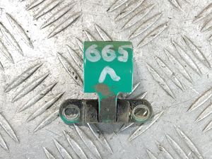 Б/у  Петля крышки багажника левая VOLKSWAGEN Polo MK3 ALL by6lyt0074222 Б/У запчасти