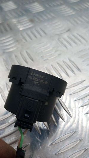 Б/у  285905306R Иммобилайзер Renault  АНТЕННА ИММОБИЛАЙЗЕРА АНТЕННА ИММОБИЛАЙЗЕРА by8j0000188559 Б/У запчасти