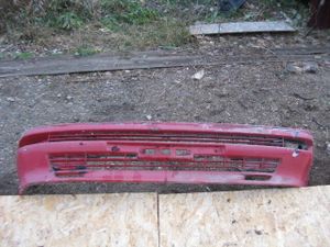 Б/у  521191A230 Бампер передний Toyota Corolla  1989 2E 1,3 МКПП Артикул: 9576116 OEM: 521191A230  5 by5k9576116 Б/У запчасти