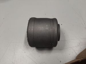 Б/у   FDABCA2B Сайлентблок переднего рычага задний для Volvo XC60 2008-2017 by1a276535 Б/У запчасти