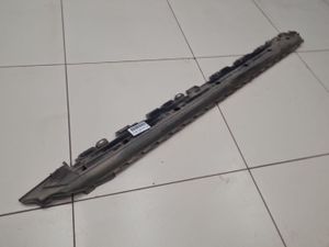 Б/у   5175960170 Накладка подножки правая для Lexus LX 570 URJ200 2007- by1a321704 Б/У запчасти