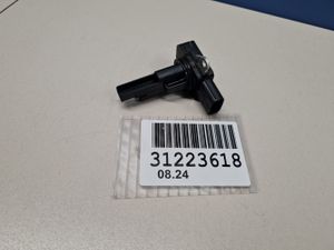 Б/у   2220428010 Расходомер воздуха (массметр) для Toyota RAV 4 2013-2019 by1a335048 Б/У запчасти