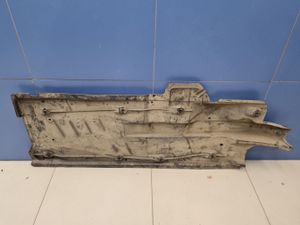 Б/у   6RA825202 Защита антигравийная правая для Skoda Rapid 2013- by1a339774 Б/У запчасти