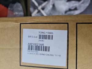 Б/у   AM10021AR Крыло переднее правое для Jeep Grand Cherokee WK2 2010- by1a353572 Б/У запчасти
