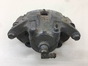 Б/у  41001AU001 Суппорт передний правый Nissan Primera P12 2002-2007 Скоба подвижна, пыльник порван. by1h591796 Б/У запчасти