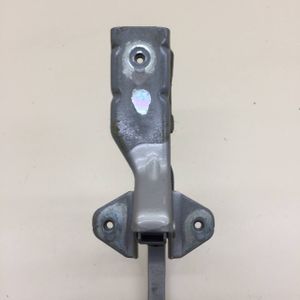 Б/у  21905605010 Петля крышки багажника Datsun on-DO  2014> Правая. Оригинал.  внутренний артикул: 5 by1h594091 Б/У запчасти