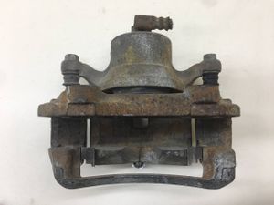 Б/у  41001AU001 Суппорт передний правый Nissan Primera P12 2002-2007 Скоба подвижна, пыльник порван. by1h591796 Б/У запчасти