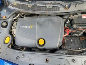 Б/у  7701475247 Накладка декоративная (молдинг) передней левой двери Renault Megane 2 (2002-2009) 20 by9a1632824 Б/У запчасти