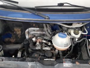 Б/У 701805563G Рамка капота VolkswagenTransporter (T4) (1990-2003) by9g1441084 Б/У запчасти