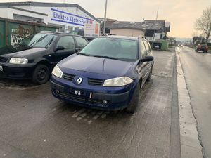 Б/у  7701475247 Накладка декоративная (молдинг) передней левой двери Renault Megane 2 (2002-2009) 20 by9a1739911 Б/У запчасти