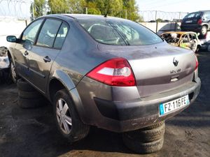 Б/у  7701475247 Накладка декоративная (молдинг) передней левой двери Renault Megane 2 (2002-2009) 20 BY9A1493326 Б/У запчасти