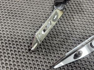 Б/у  8F0827302B Петля крышки (двери) багажника Audi S5 B8 (2007-2016) 2014 bu6ap15217180 Б/У запчасти