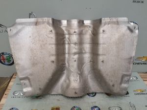 Б/у   55279625 Тепловой экран глушителя (теплоизоляция туннеля) Alfa Romeo Stelvio (949) (2016-2023) by9ap15074669 Б/У запчасти