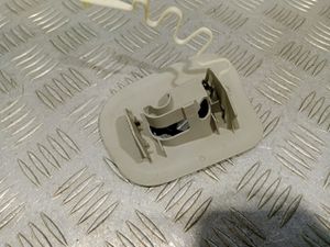 Б/у  A16681006317E94  Фиксатор шторки багажника         (Состояние: Отличное) by5c00651924 Б/У запчасти