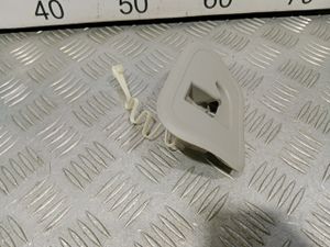 Б/у  A16681006317E94  Фиксатор шторки багажника         (Состояние: Отличное) by5c00651924 Б/У запчасти