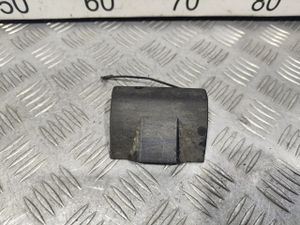 Б/у  A2056980130  Заглушка поддомкратника передняя левая         (Состояние: Отличное) by5c00649824 Б/У запчасти