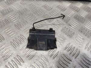 Б/у  A2056980130  Заглушка поддомкратника передняя левая         (Состояние: Отличное) by5c00649824 Б/У запчасти