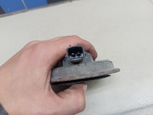 Б/у  9661038102 Сигнал звуковой HYUNDAI Sonata IV (EF)/ Sonata Tagaz 2001-2012 НИЗКИЙ ТОН by7a307197 Б/У запчасти